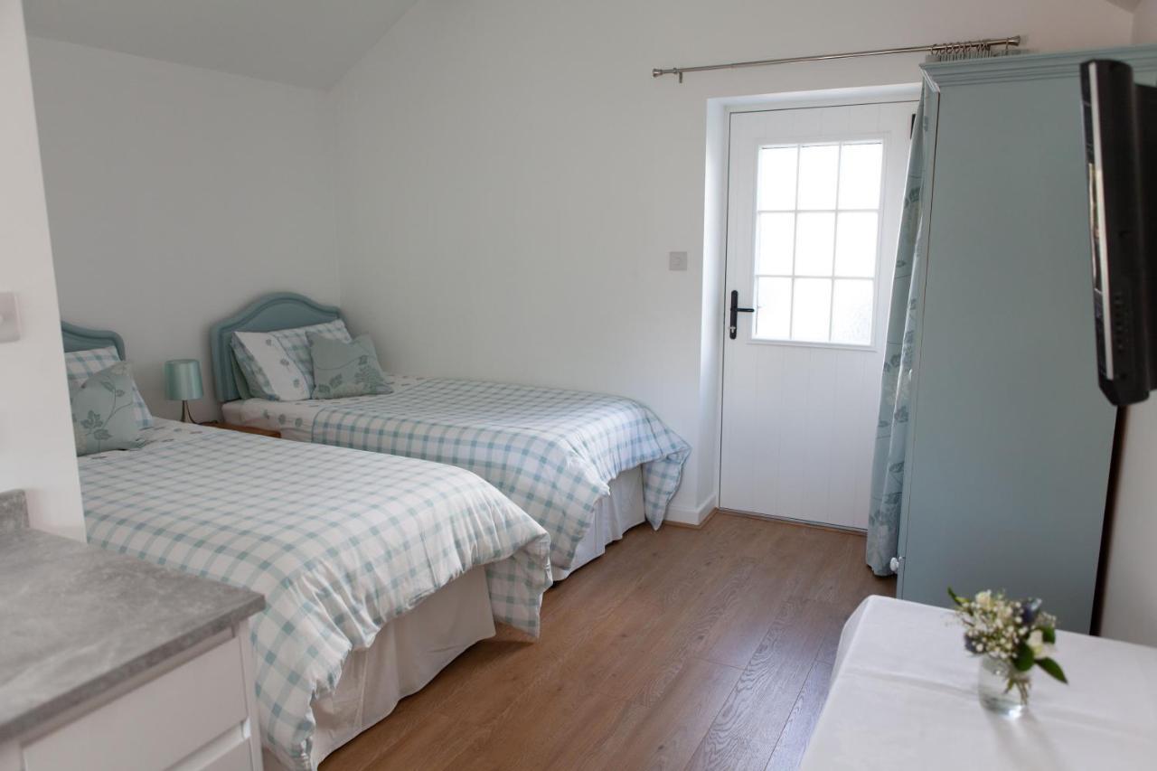 Elm Cottage Touring Park Whitegate  Esterno foto